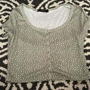 Hesperus Top | Sage Green Floral Short Sleeve Low Cut